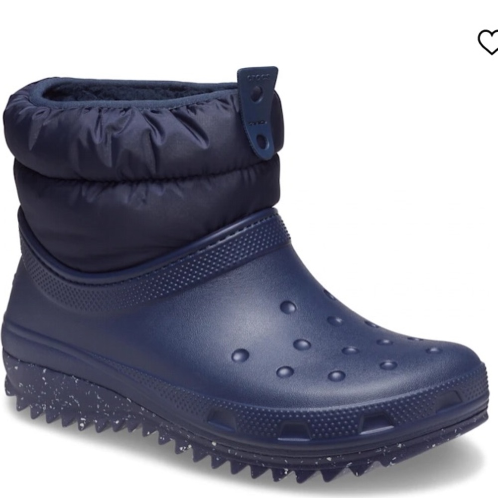 CLASSIC NEO PUFF SHORTY
BOOT